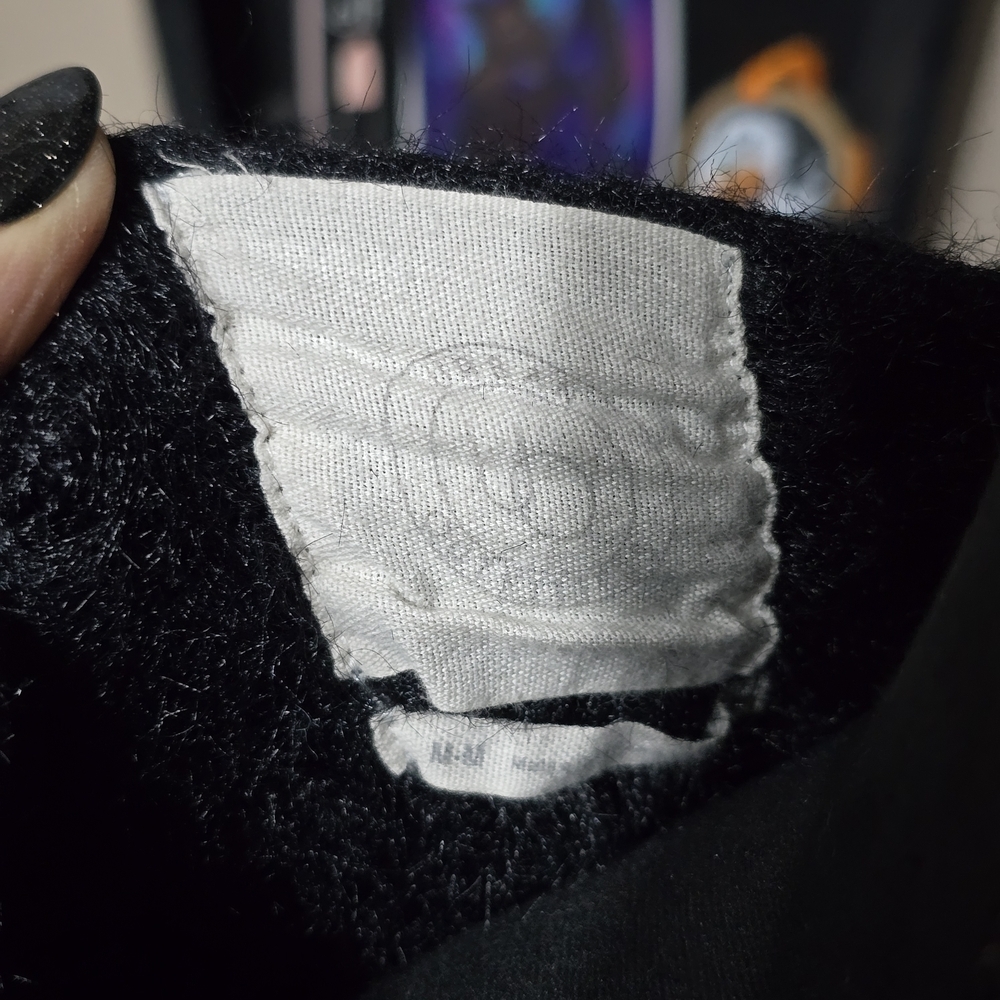 Women's Black Open-Front Fuzzy Cardigan, Med - Picture 4 of 4